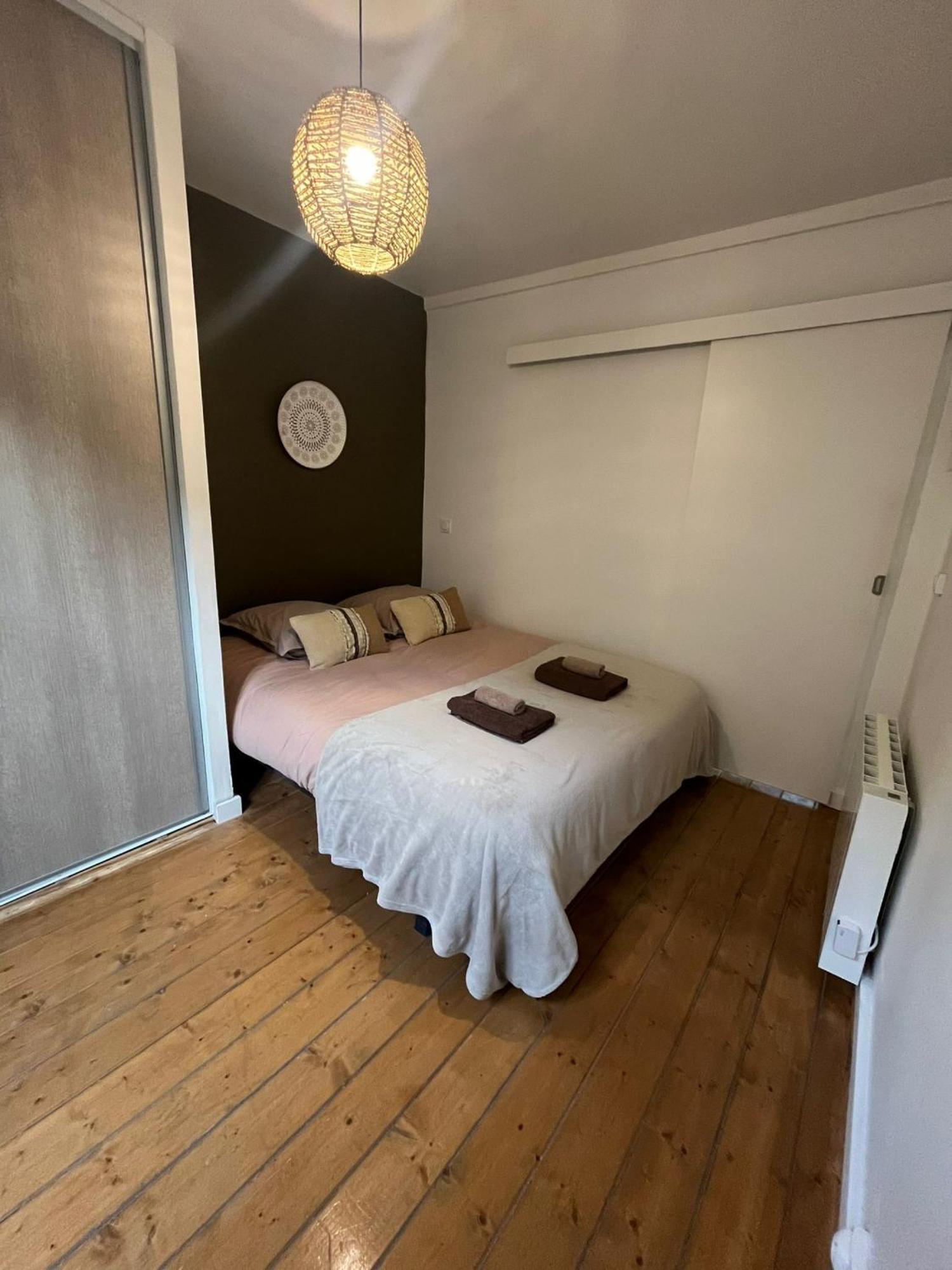 L'Escale Niortaise - Centre-Ville - 10Mn Gare - Wifi - Netflix 客房 照片