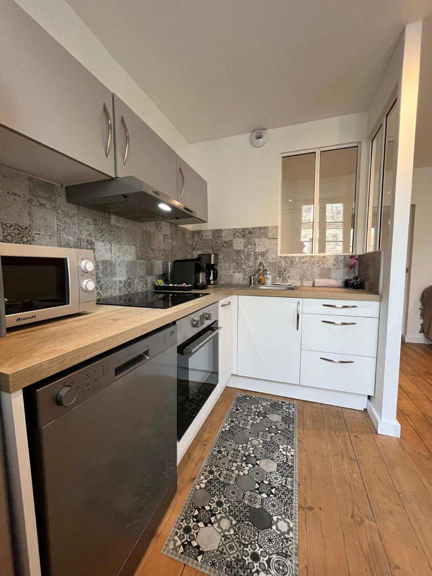 L'Escale Niortaise - Centre-Ville - 10Mn Gare - Wifi - Netflix 客房 照片