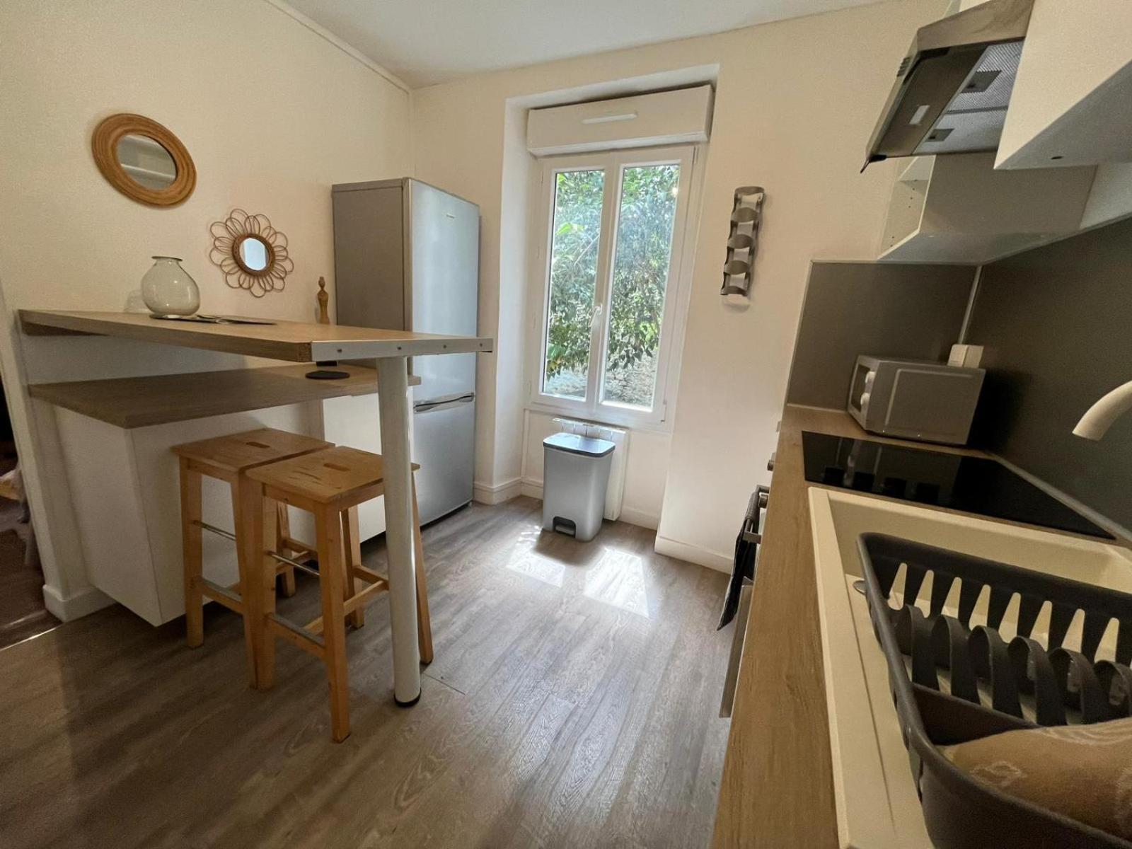 L'Escale Niortaise - Centre-Ville - 10Mn Gare - Wifi - Netflix 客房 照片