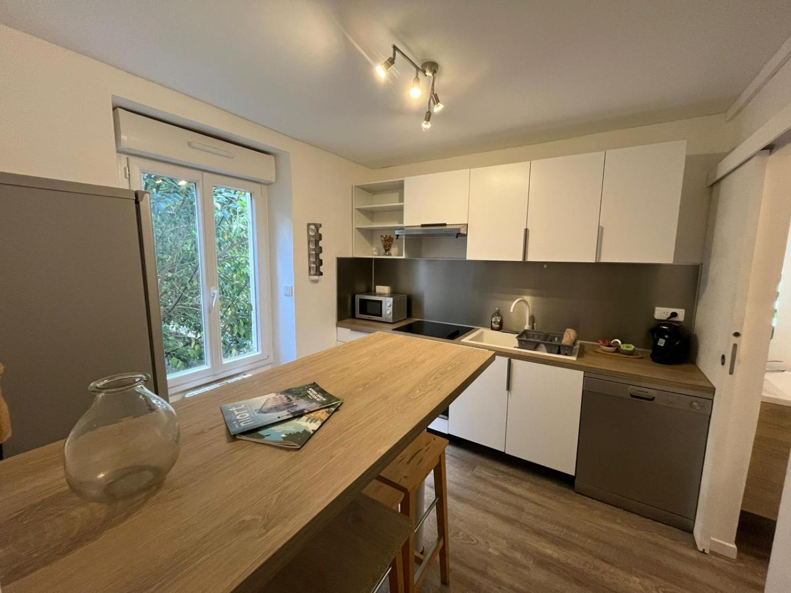 L'Escale Niortaise - Centre-Ville - 10Mn Gare - Wifi - Netflix 外观 照片