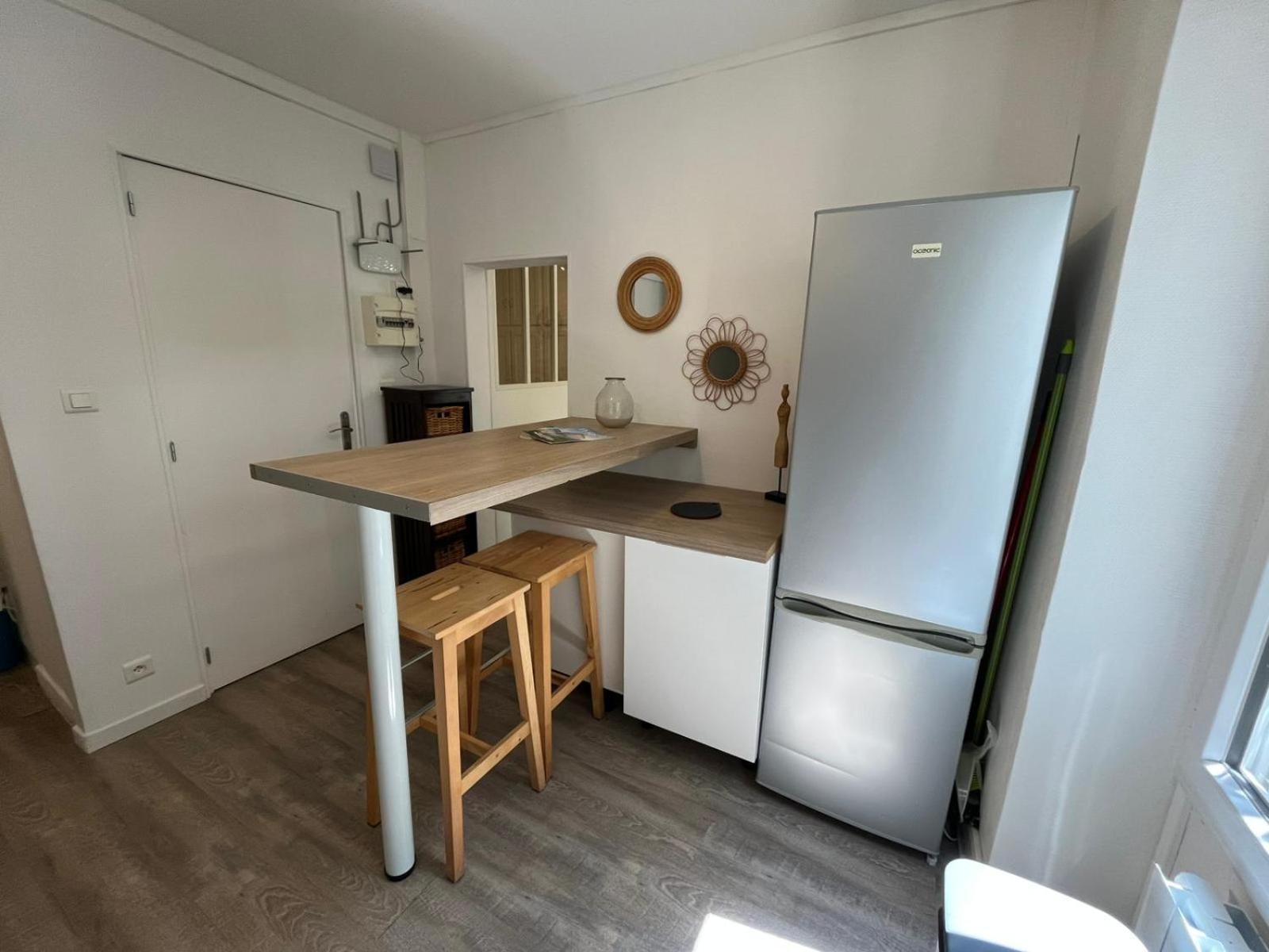 L'Escale Niortaise - Centre-Ville - 10Mn Gare - Wifi - Netflix 客房 照片
