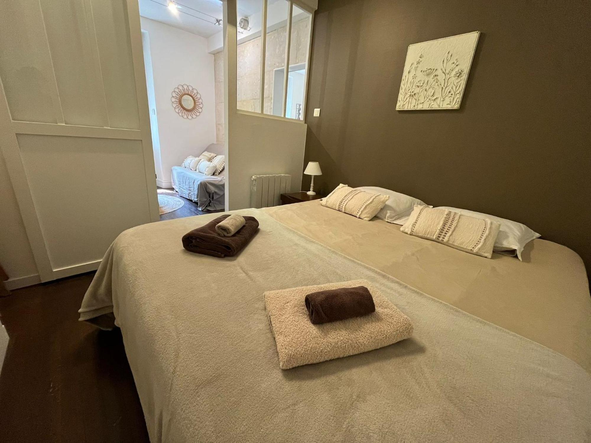 L'Escale Niortaise - Centre-Ville - 10Mn Gare - Wifi - Netflix 外观 照片